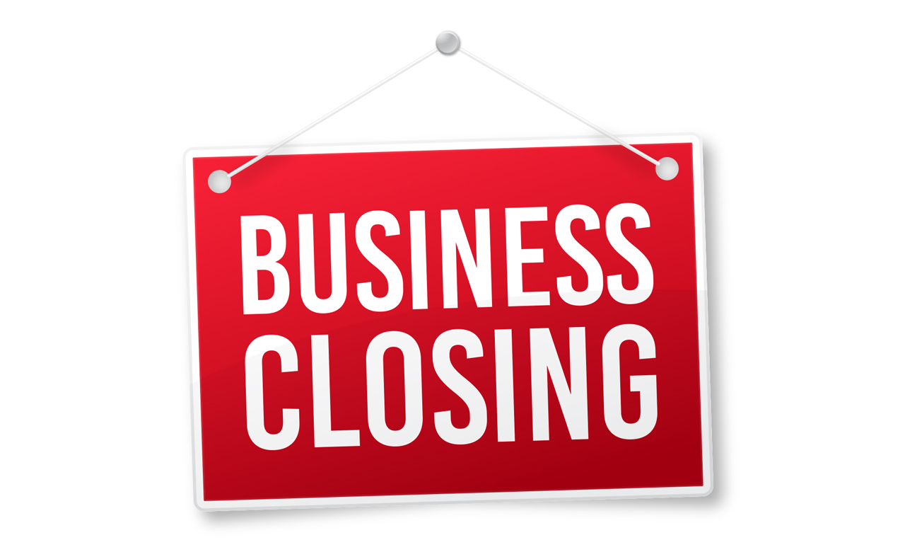 "Business Closing" sign.