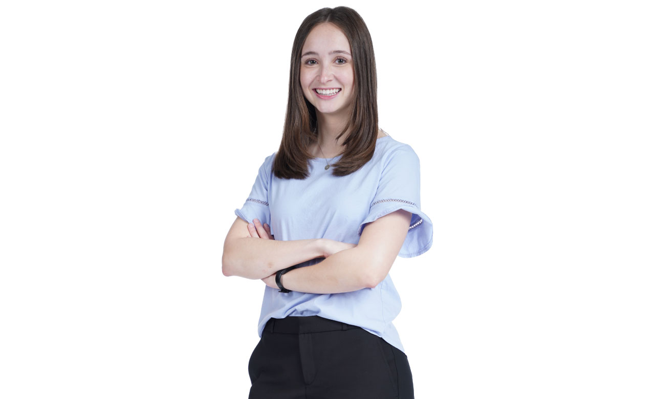 Image of Samantha Freiter, a young woman in a blue shirt