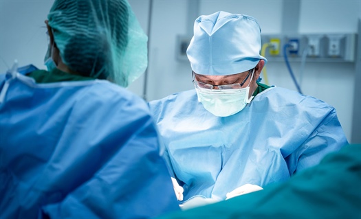 Interruption or continuation of antithrombotic therapy in perioperative patients?