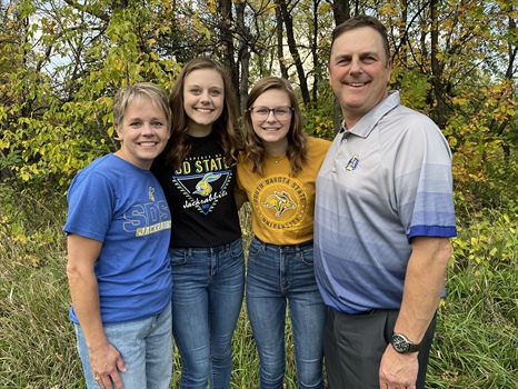 Student Leadership Award Q&A: Ellie Balken