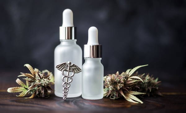 Should medical cannabis be used to treat chronic pain?