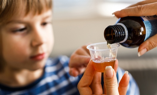 Could ibuprofen fare better than acetaminophen in reducing children’s fever?