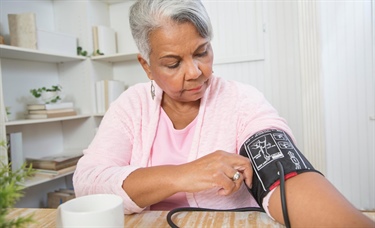 Experts urge standardized education on home BP measurement
