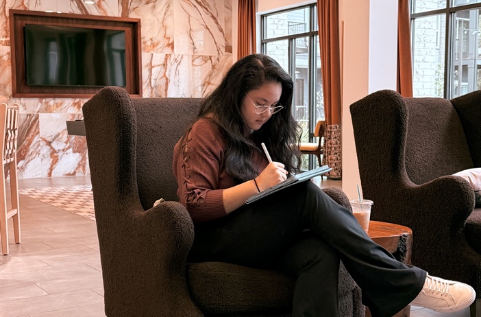 Drawing provides a refreshing shift in focus