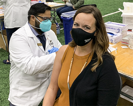 Five ways you can help college-age students become #VaccineConfident